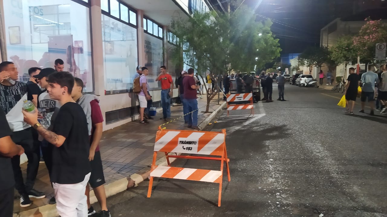 Foto 5 de 5 — Prefeitura de Araraquara aplica 25 multas por falta de máscara na Rua 6, no Centro